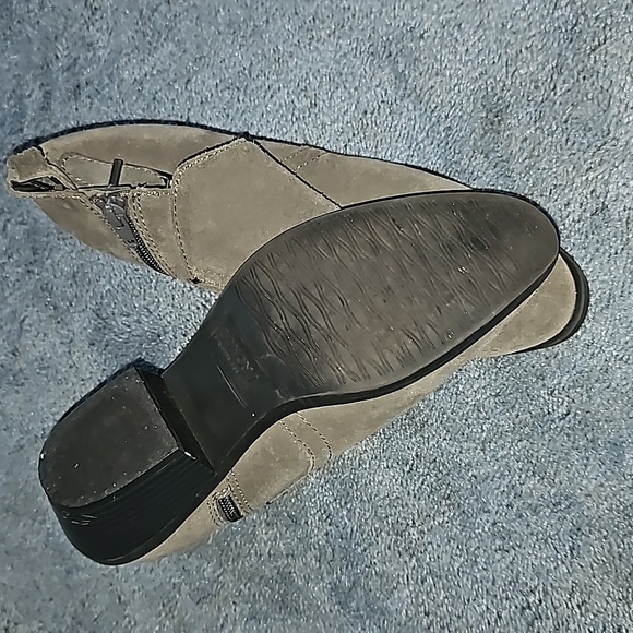 Booties - Picture 3 of 3